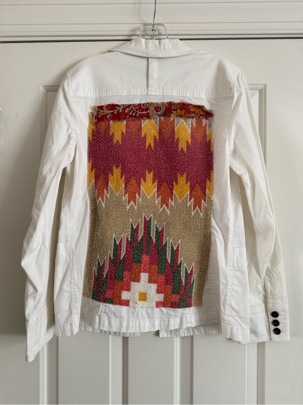 Upcycled MORGAN FACTORY white kantha rug jacket S M